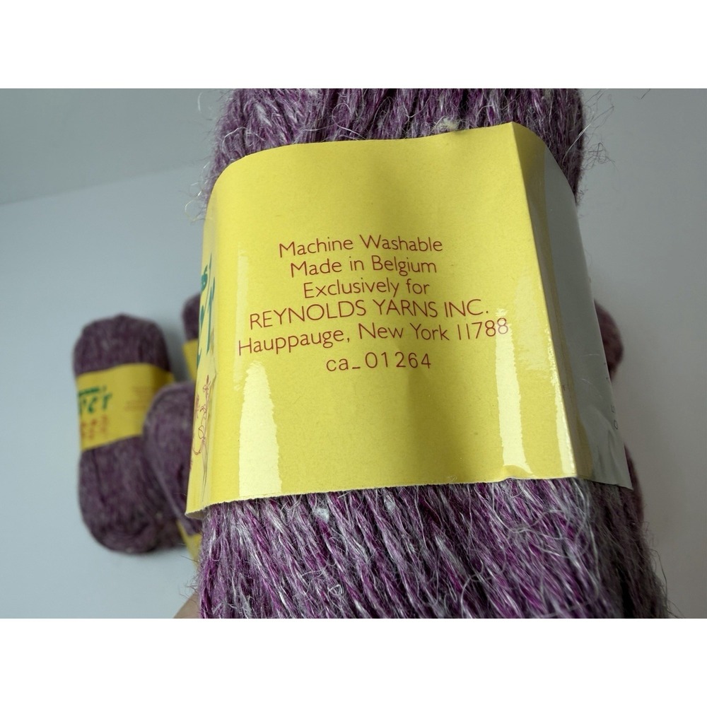 Reynolds Clover Yarn Linen and Acrylic Blend Light Worsted Purple Lot Of 10 - Picture 4 of 6